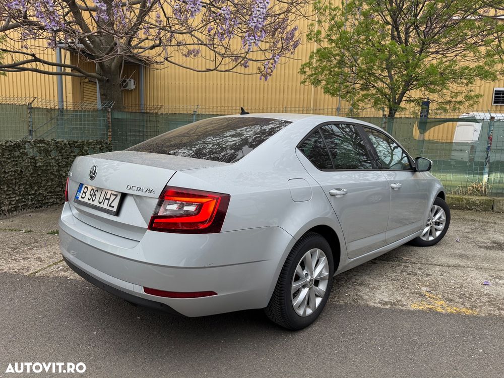 Skoda Octavia 1.6 TDI Style - 4