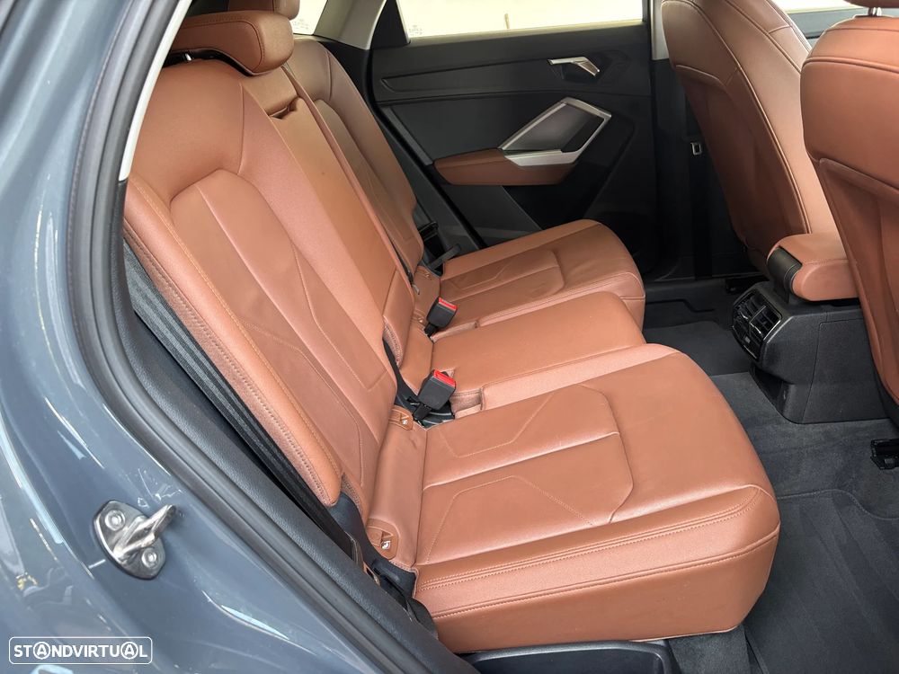 Audi Q3 45 TFSIe S tronic S line - 16