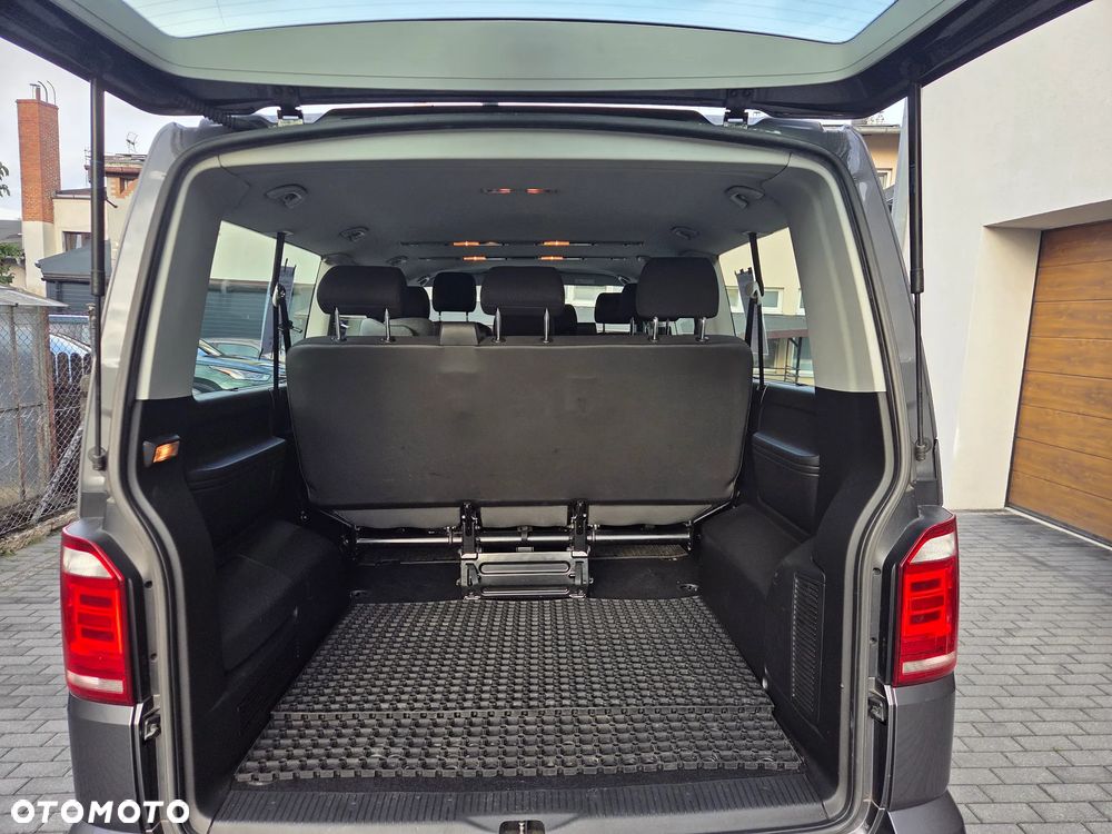 Volkswagen Caravelle 2.0 TSI L1 Highline 4Motion DSG - 2