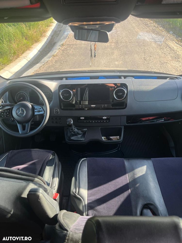 Mercedes-Benz sprinter 319 - 10
