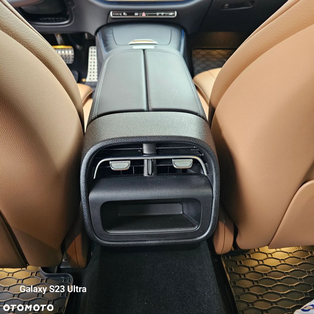 Mercedes-Benz Klasa E 200 Exclusive - 19