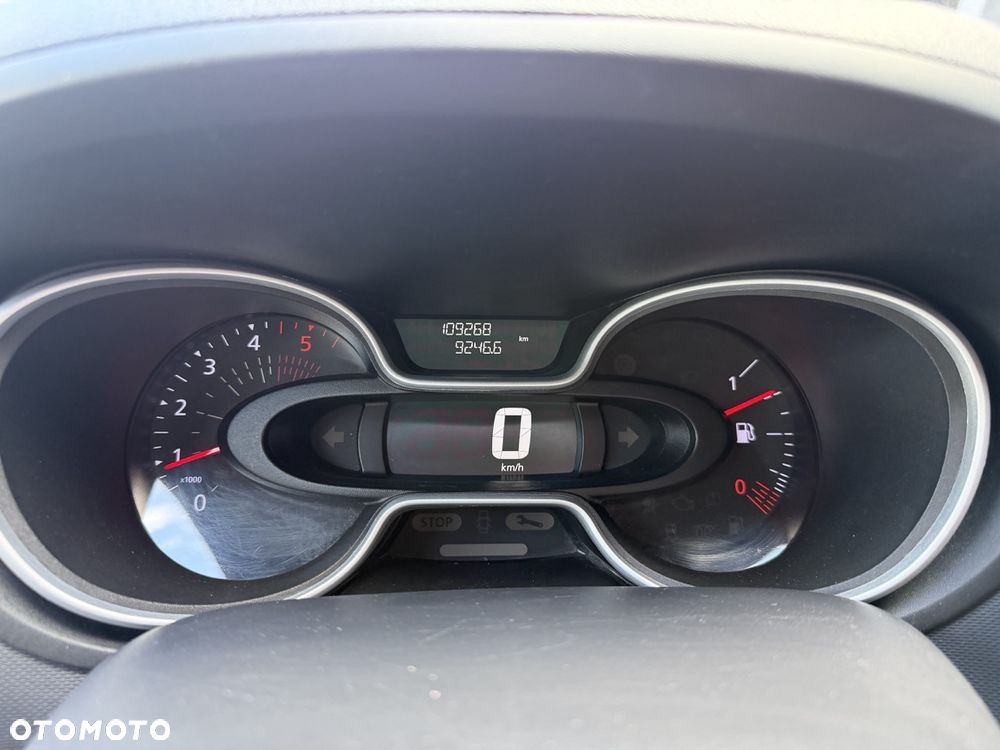 Renault Trafic - 11
