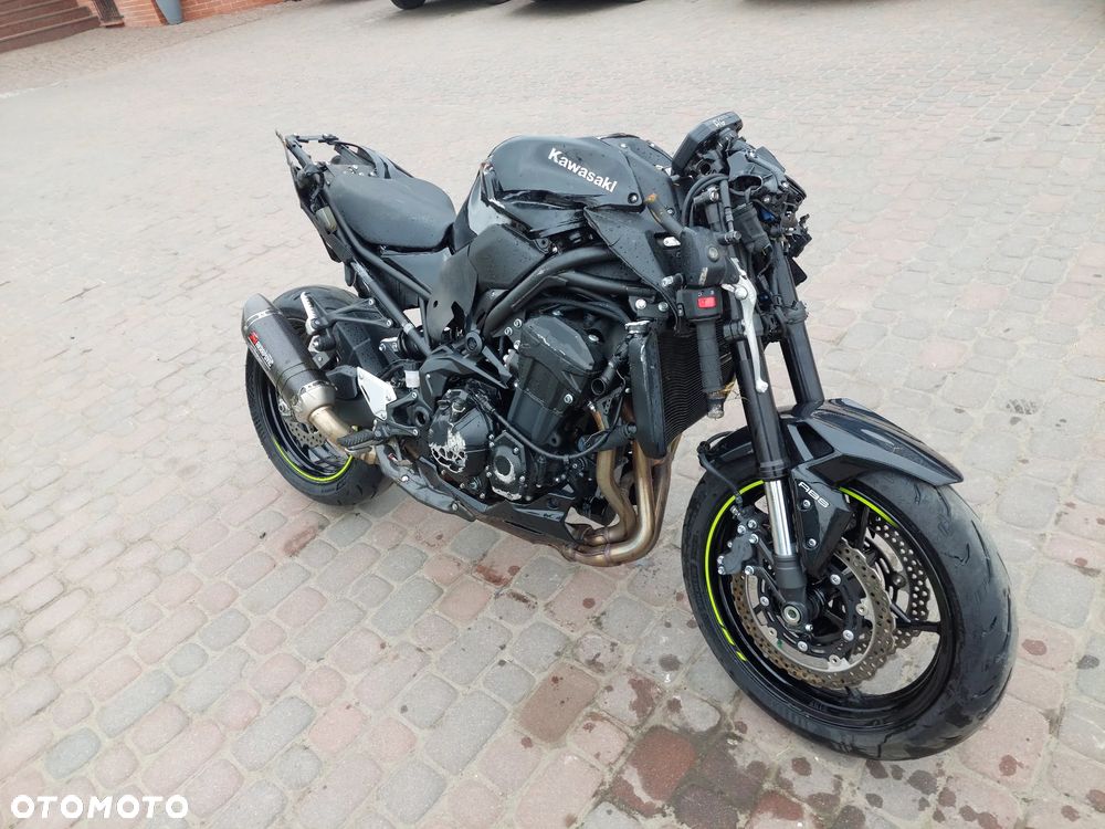 Kawasaki Z 900 - 7
