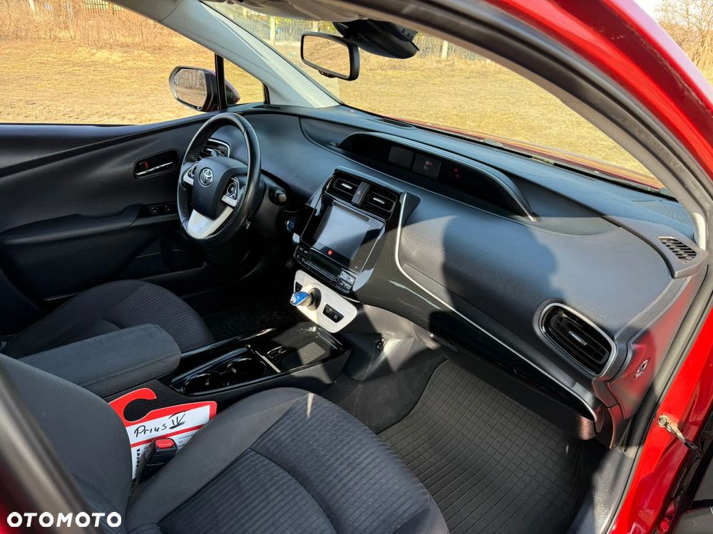 Toyota Prius Hybrid Comfort - 9