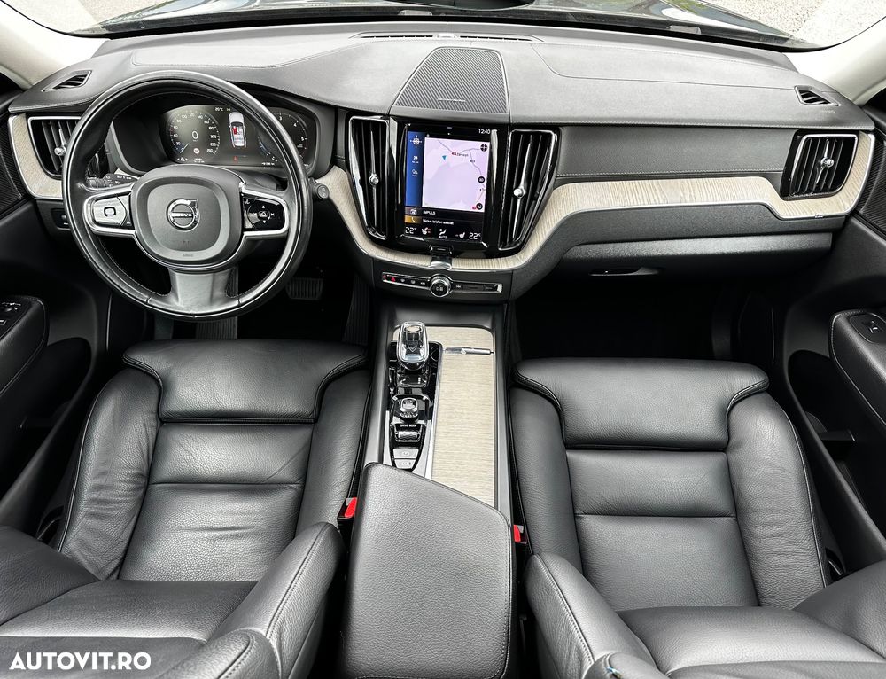 Volvo XC 60 - 21