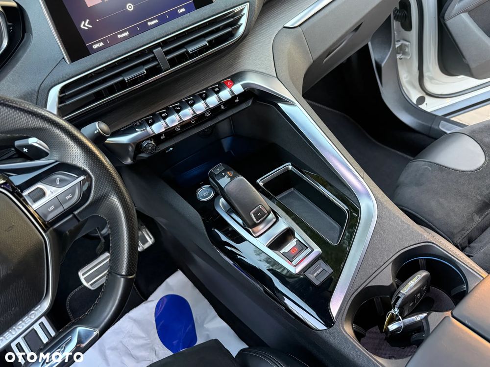 Peugeot 3008 - 26