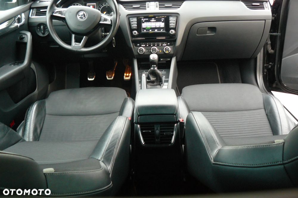 Skoda Octavia - 12