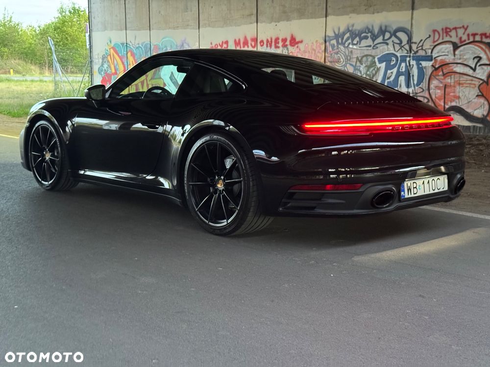 Porsche 911 Carrera T PDK - 31