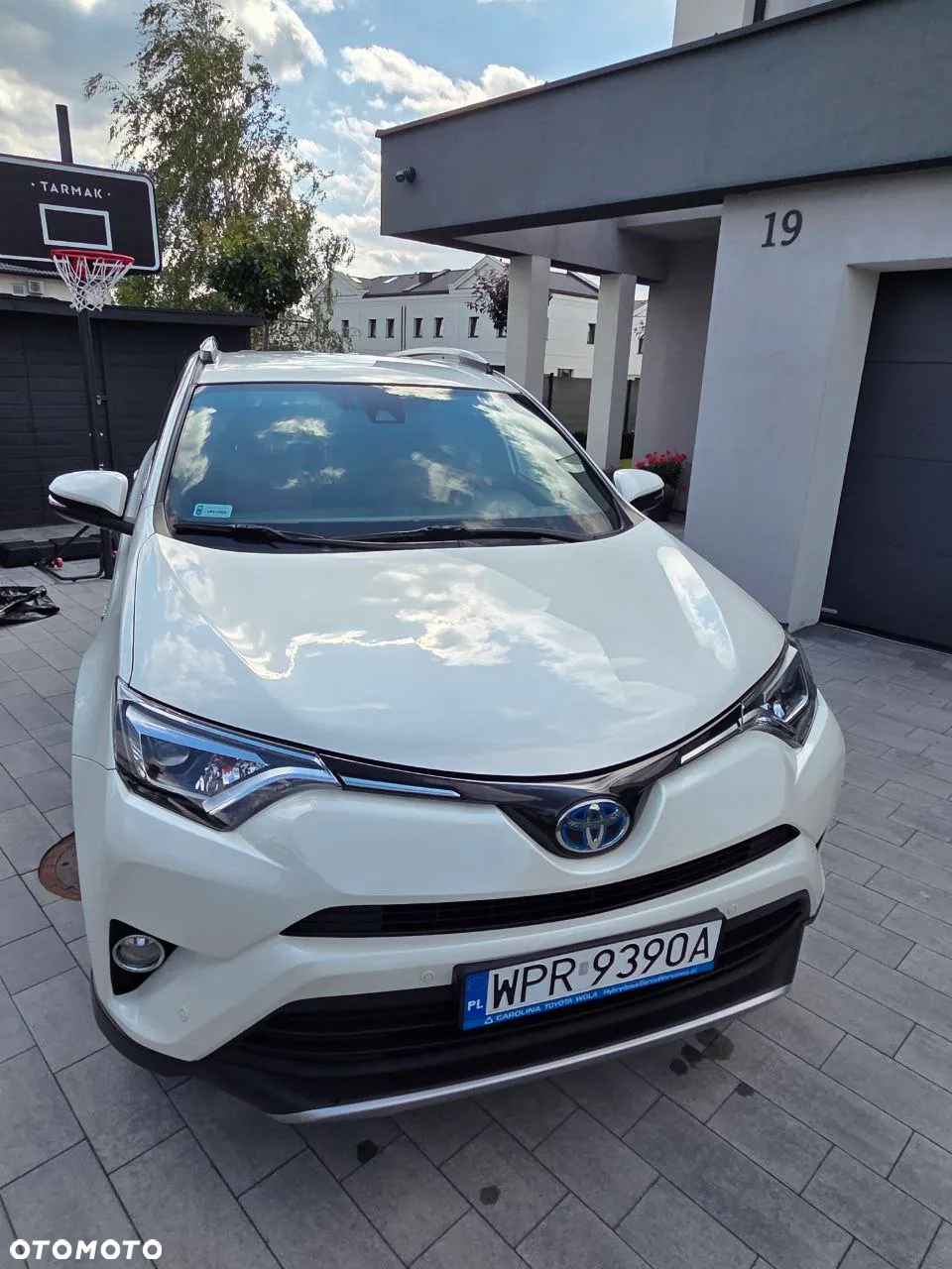 Toyota RAV4 Hybrid Premium 4x4 - 8