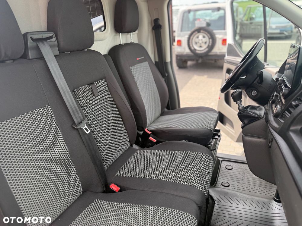Ford Transit Custom - 30