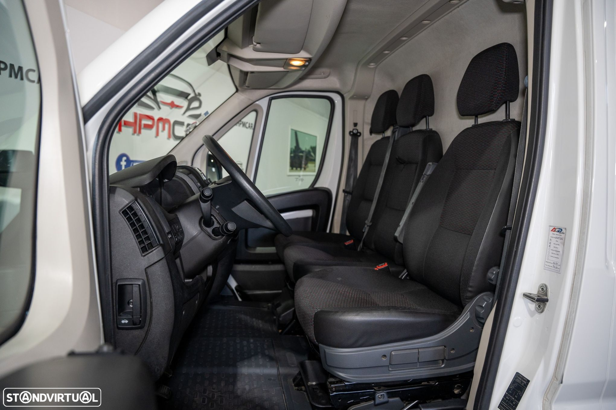 Citroën Jumper 2.2 BlueHDi 35 L2 CD - 17