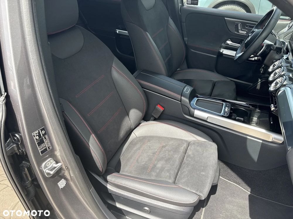 Mercedes-Benz GLB 200 d 8G-DCT - 19