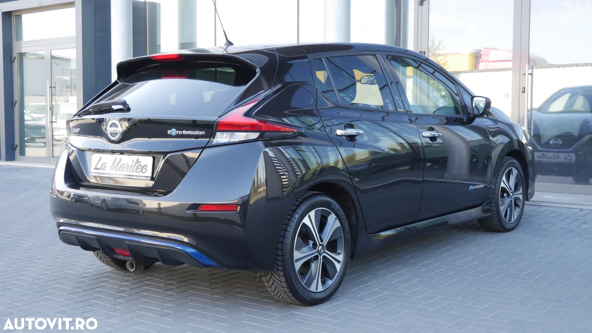 Nissan LEAF 40 kWh Tekna - 9