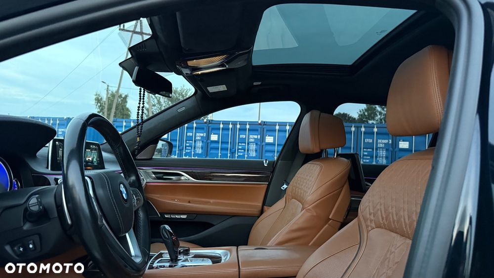 BMW Seria 7 750Ld xDrive - 14
