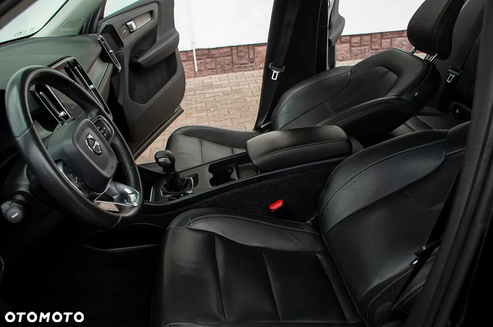 Volvo XC 40 T3 Inscription - 18