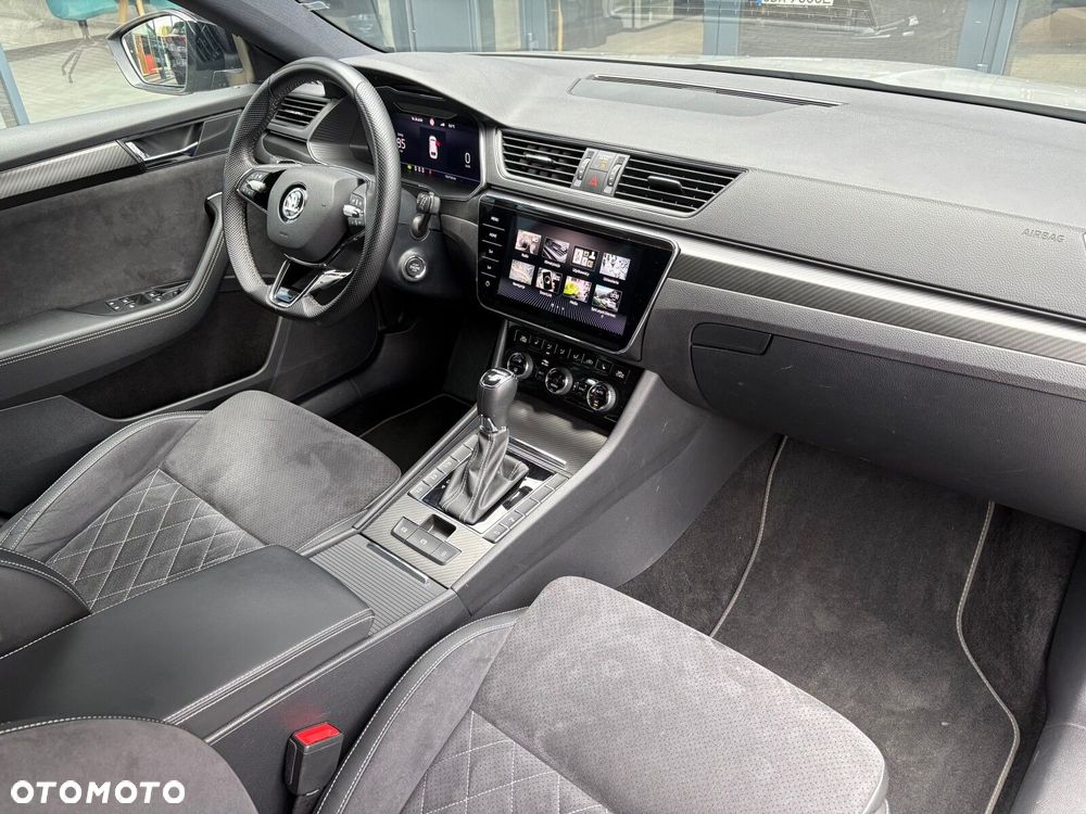 Skoda Superb 2.0 TSI 4x4 Sportline DSG - 19