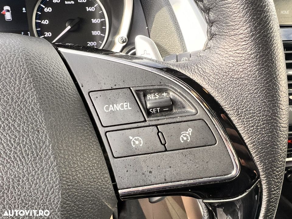 Mitsubishi Eclipse-Cross - 23