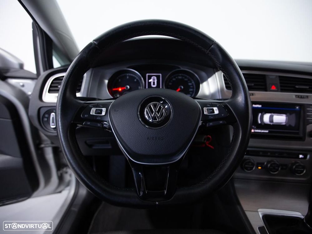 VW Golf - 17