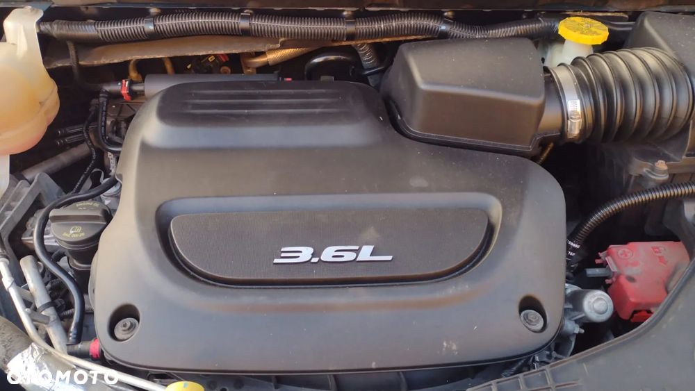 Chrysler Pacifica - 29