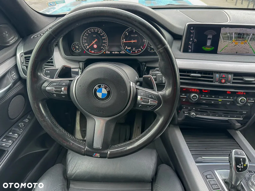 BMW X5 xDrive25d - 28