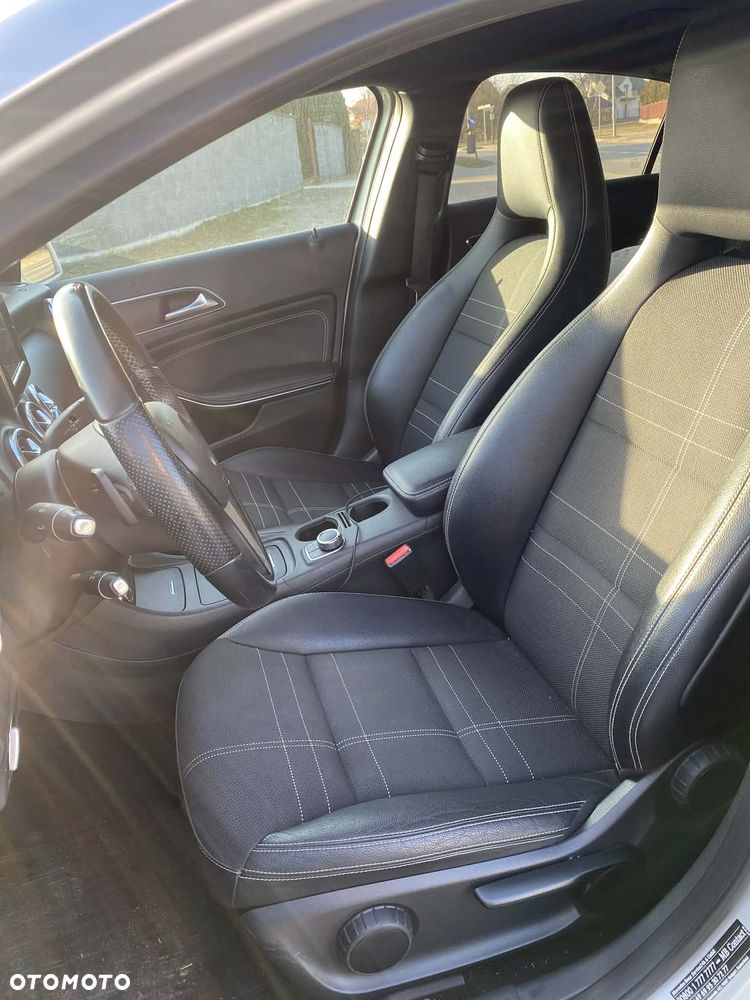 Mercedes-Benz Klasa A 180 CDI (BlueEFFICIENCY) 7G-DCT AMG Sport - 4