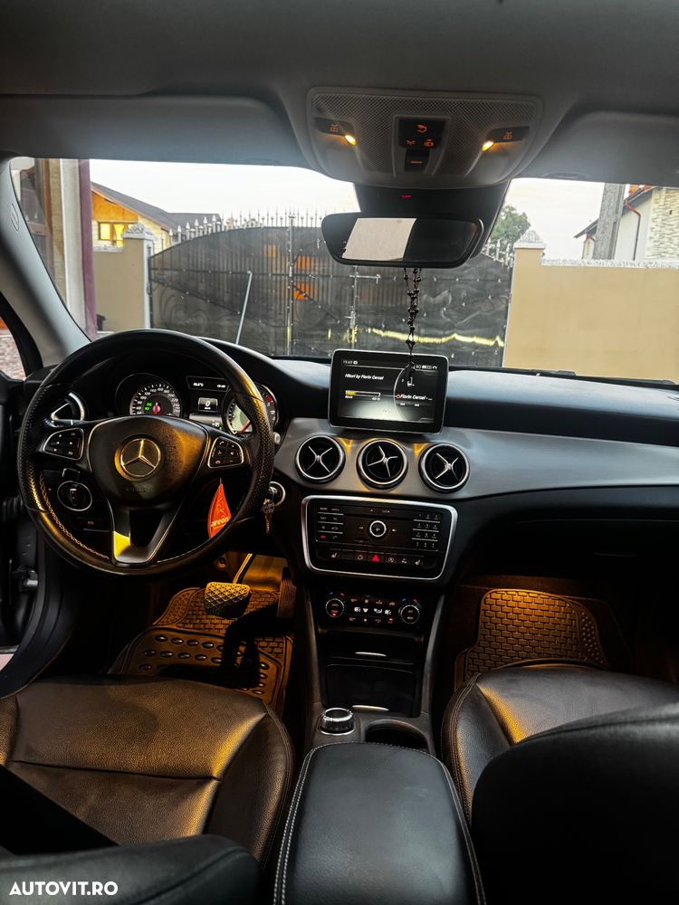 Mercedes-Benz CLA 220 d Aut. - 7