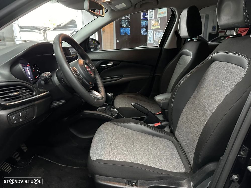 Fiat Tipo Cross 1.3 Multijet - 17