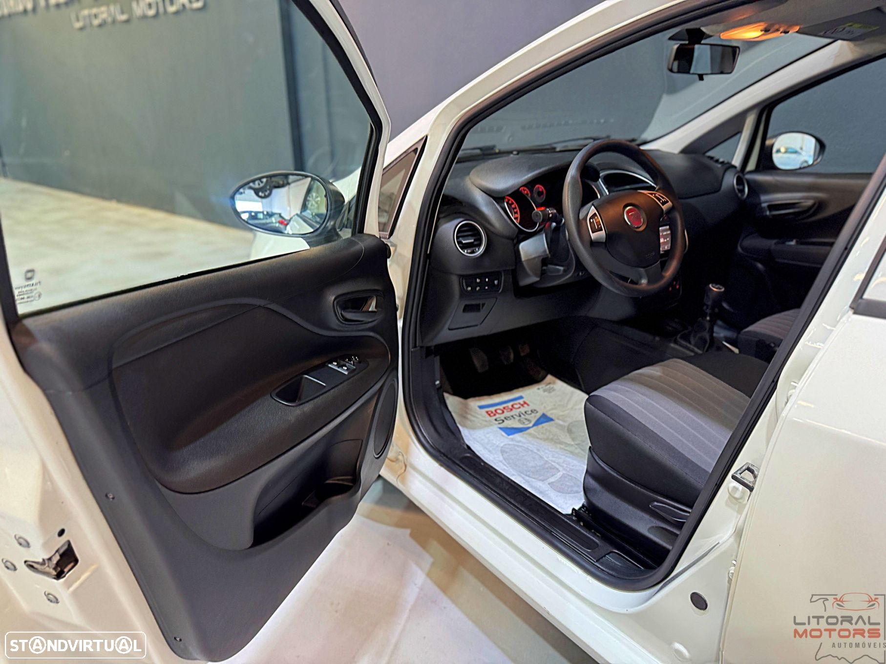 Fiat Punto 1.2 Lounge S&S - 13