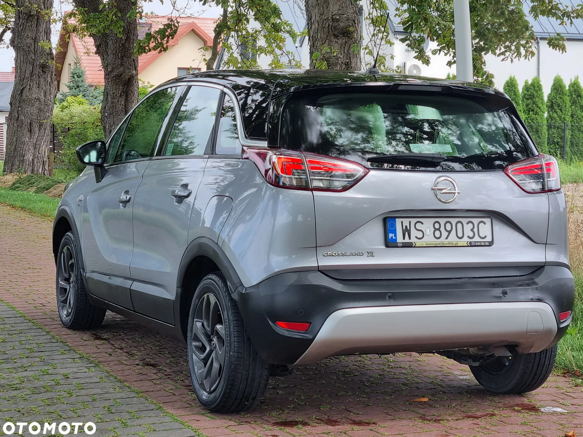 Opel Crossland X 1.2 T GPF Enjoy S&S - 32