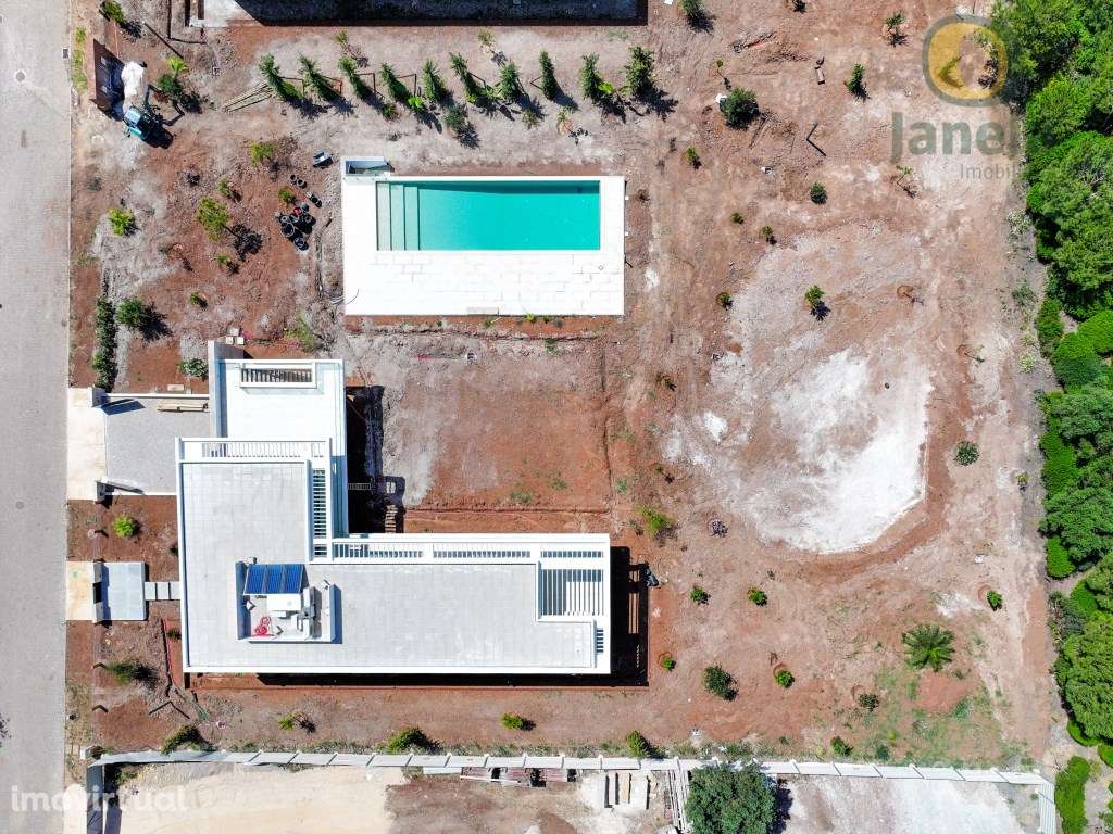 Moradia contemporânea com Vista Mar, V4 em Lagos, situada em Palmar... - Grande imagem: 5/50