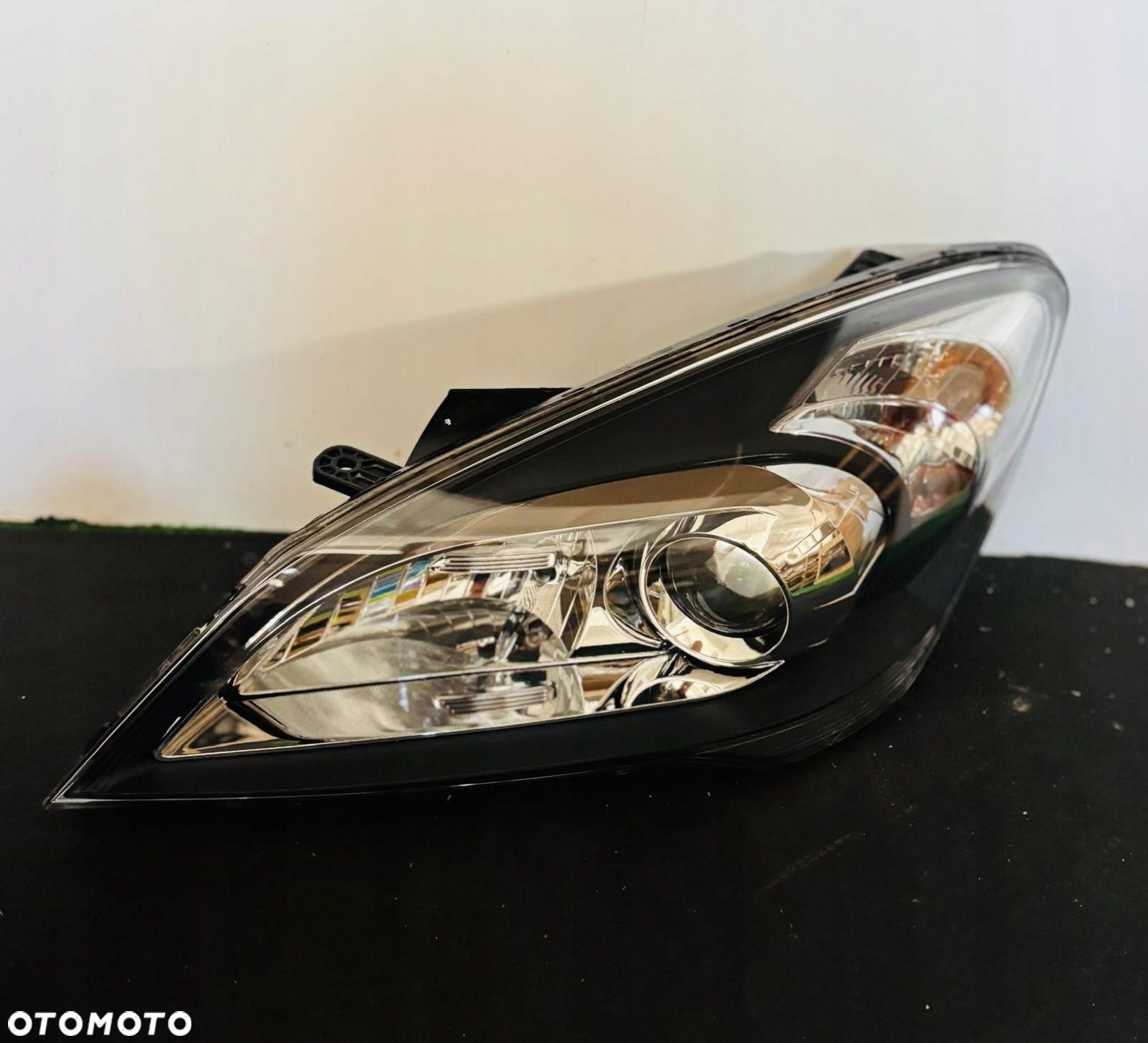LAMPA LEWA REFLERTOR KIA CEED 1 LIFT ZWYKŁA HALOGENOWA SOCZEWKA DEMONTAŻ EU - 1