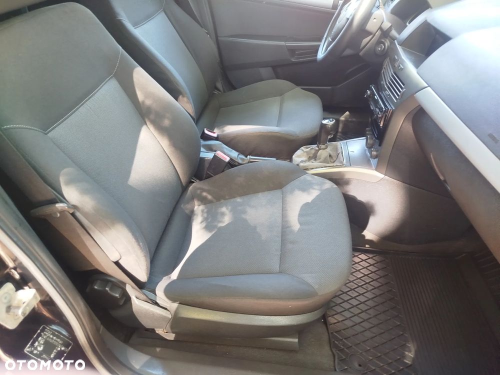 Opel Astra - 9