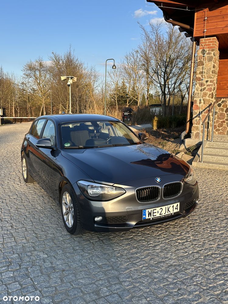 BMW Seria 1 118d DPF - 1