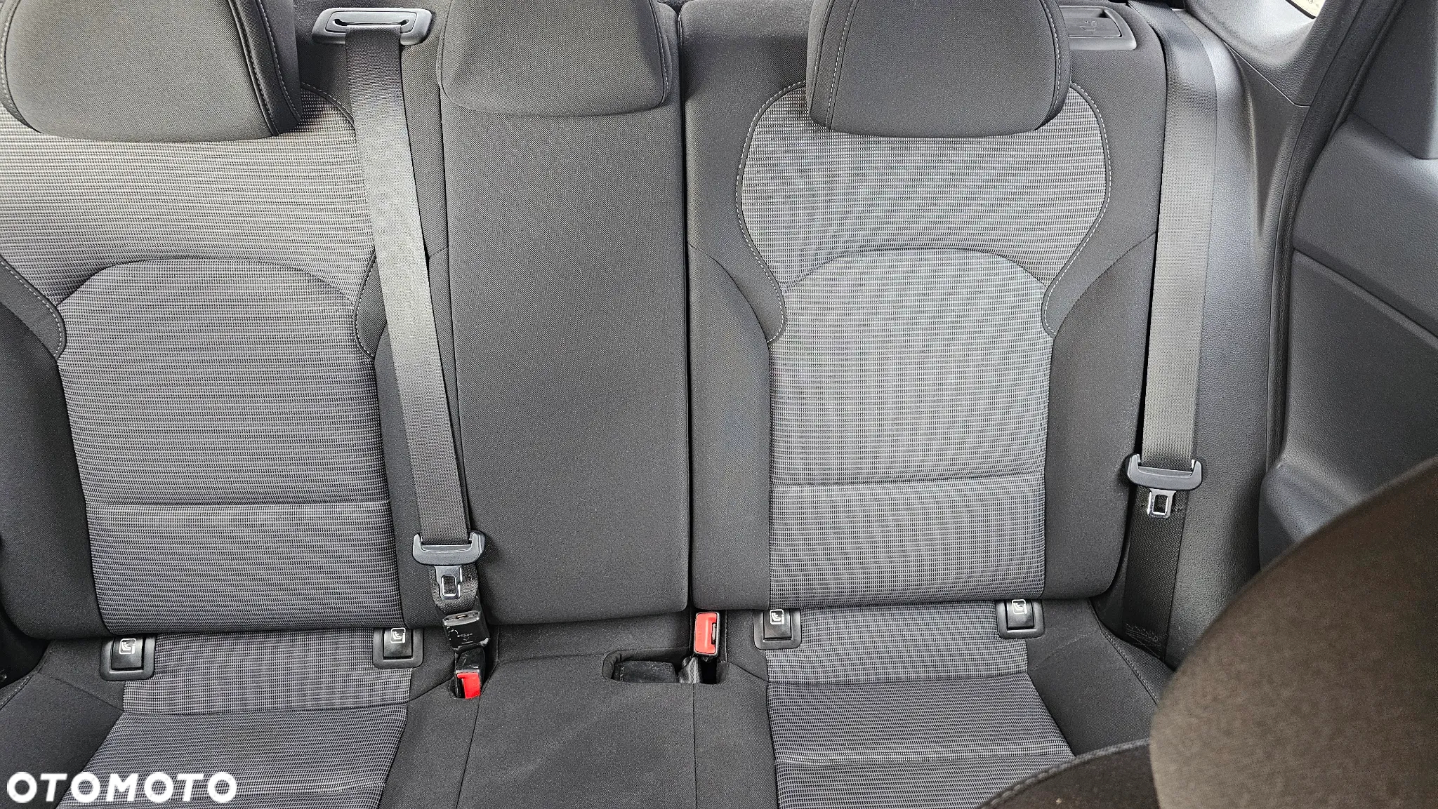 Hyundai i30 1.4 Trend - 11
