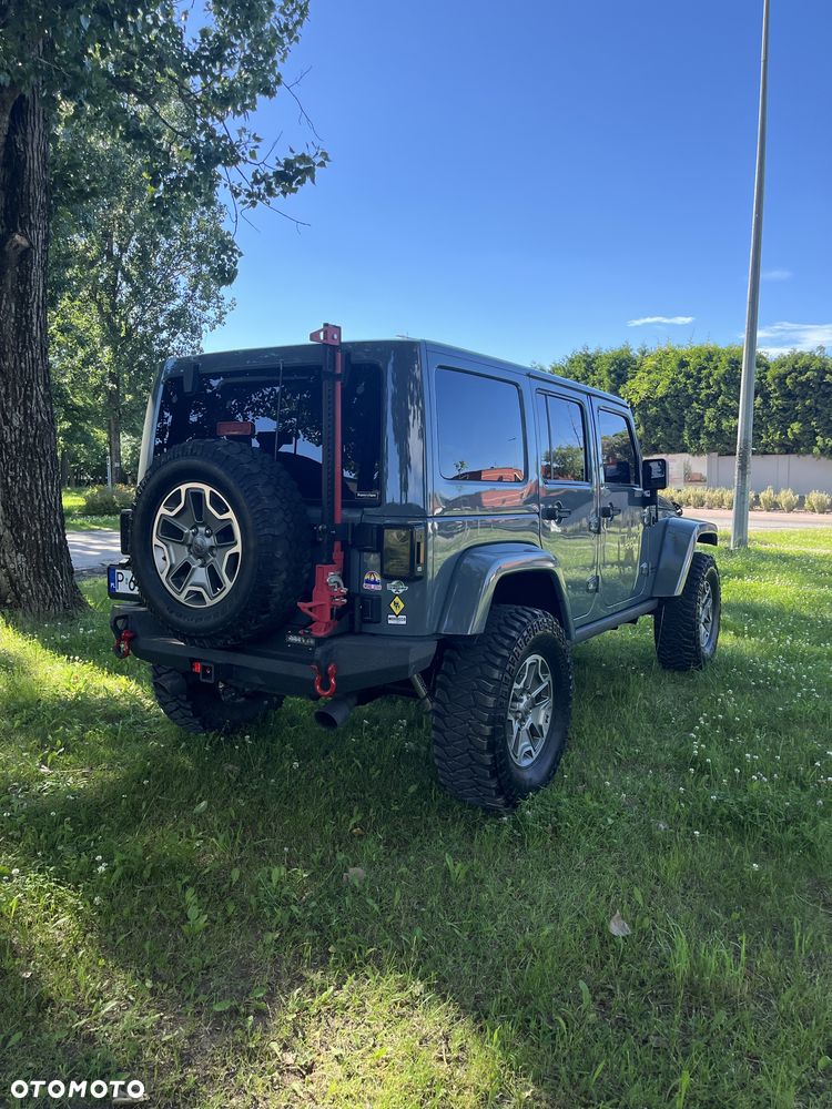 Jeep Wrangler - 5