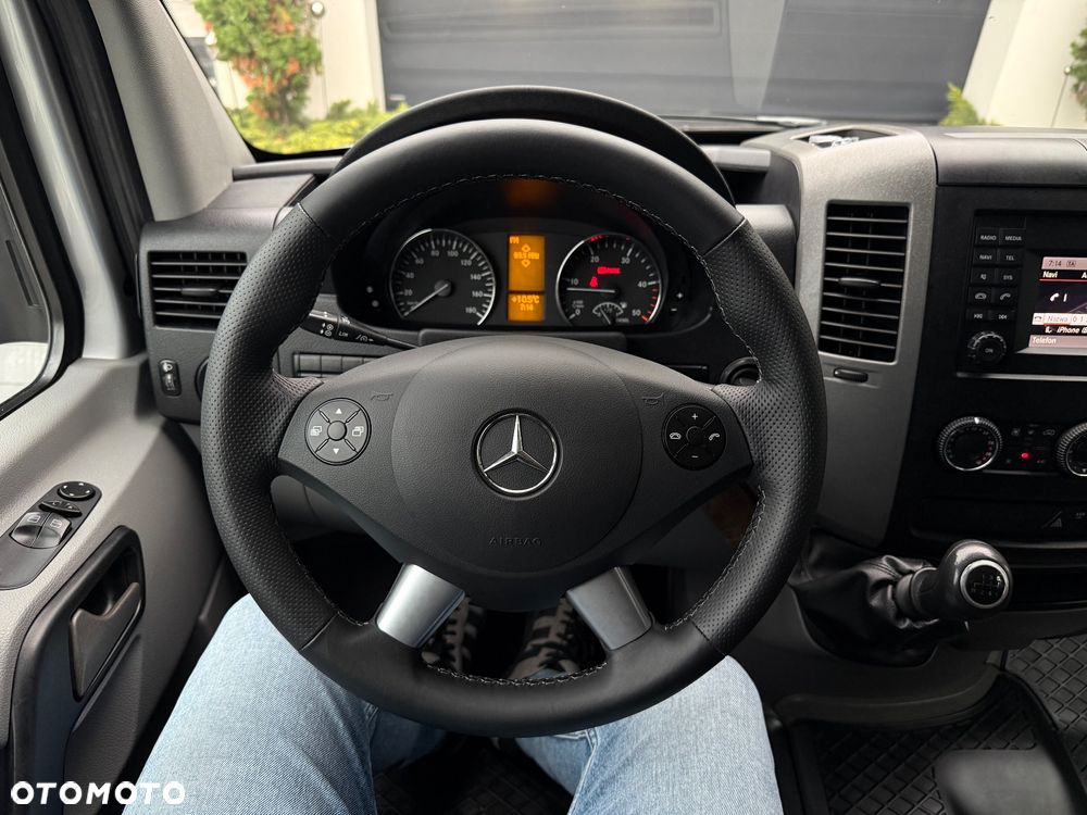 Mercedes-Benz Sprinter 316 - 25