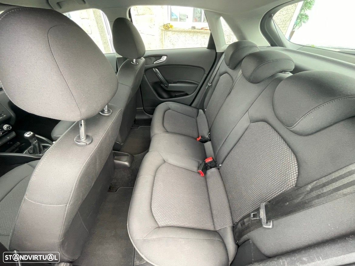 Audi A1 Sportback 1.6 TDI Ambition - 10