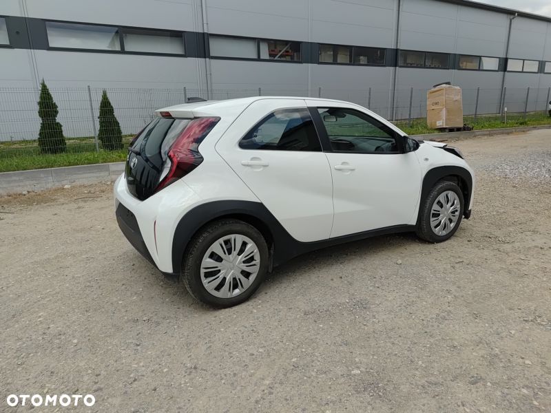 Toyota Aygo X - 10