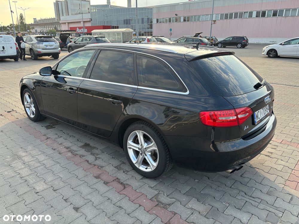 Audi A4 Avant - 4
