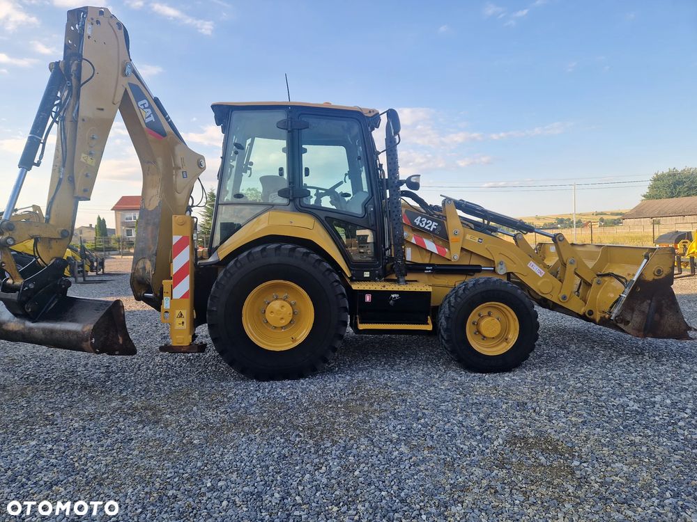 Caterpillar 432F2 - 13