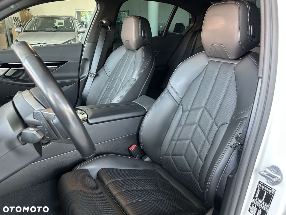 BMW Seria 5 520i mHEV M Sport sport - 15
