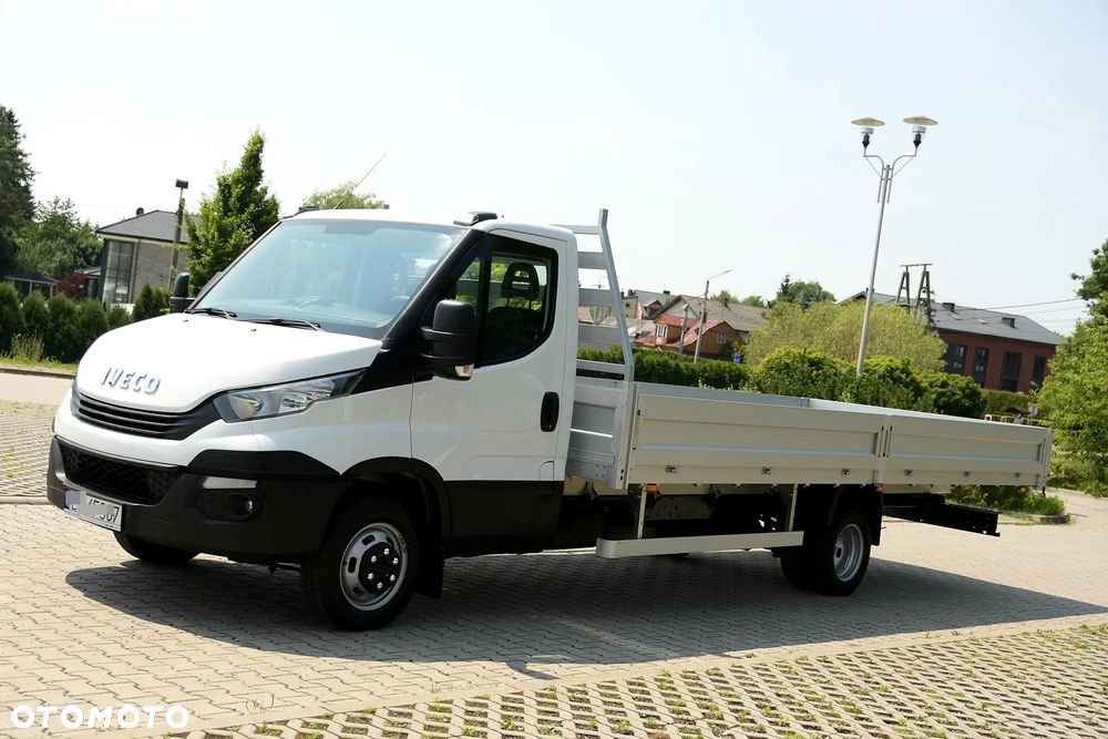 Iveco DMC 3500 kg/ DAILY/ 15 EP SKRZYNIA 615x245 cm/ NA PODUSZKACH/ KOŁA BLIŻNIACZE/3.0 HPi 150 KM/SALON POLSKA/PIERWSZY WŁAŚCIICIEL/ - 10