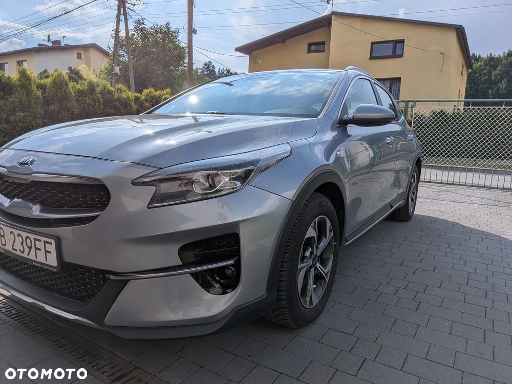 Kia XCeed 1.0 T-GDI M - 2