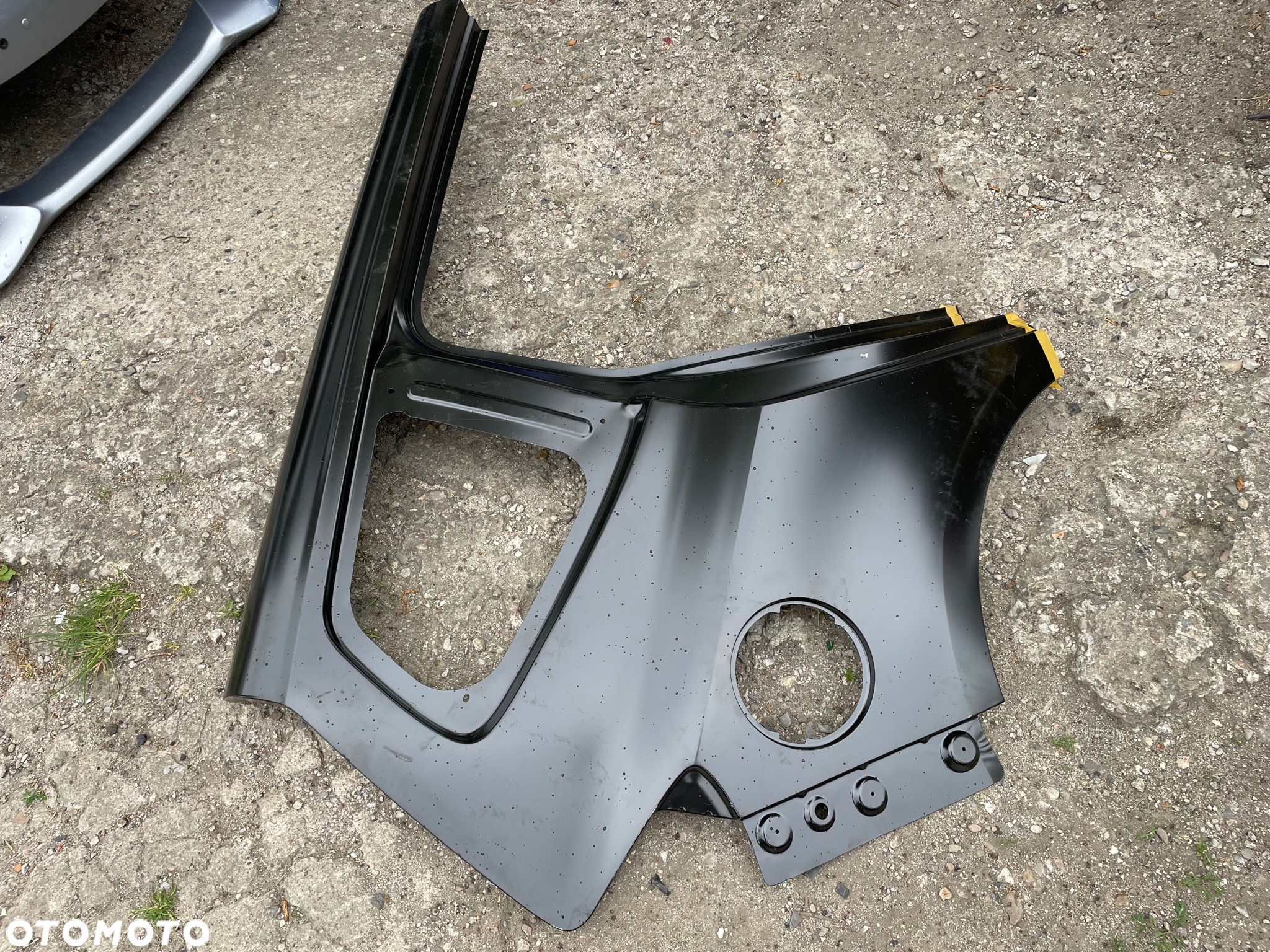 BŁOTNIK TYŁ PRAWE POSZYCIE TYŁ PRAWE OPEL ZAFIRA C 39200155 - 2