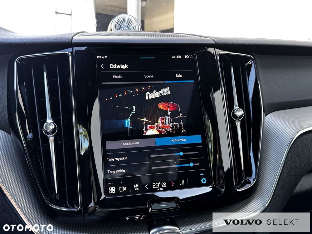 Volvo XC 60 - 38