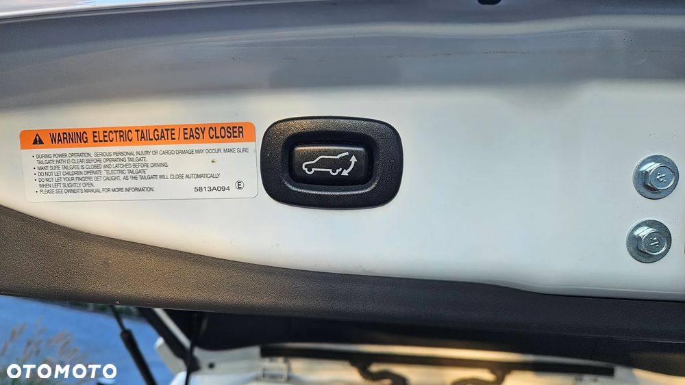 Mitsubishi Outlander 2.4 4WD Plug-In Hybrid Spirit+ - 20