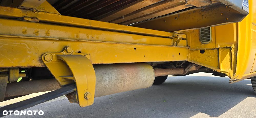 Mercedes-Benz SPRINTER - 11