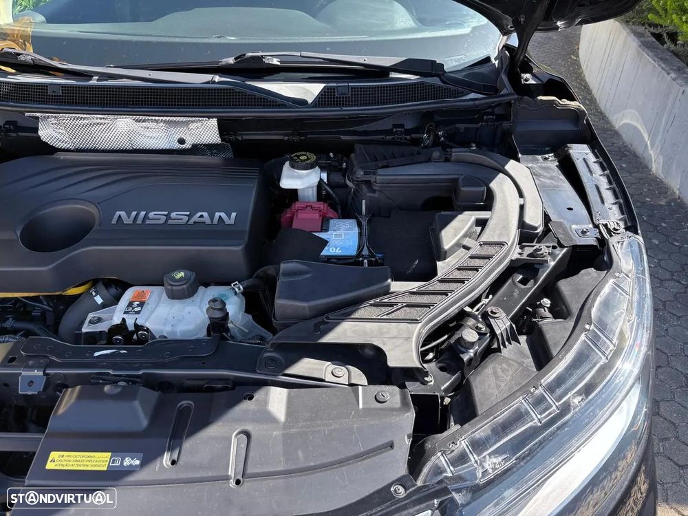 Nissan Qashqai 1.5 dCi N-Connecta J18 - 20