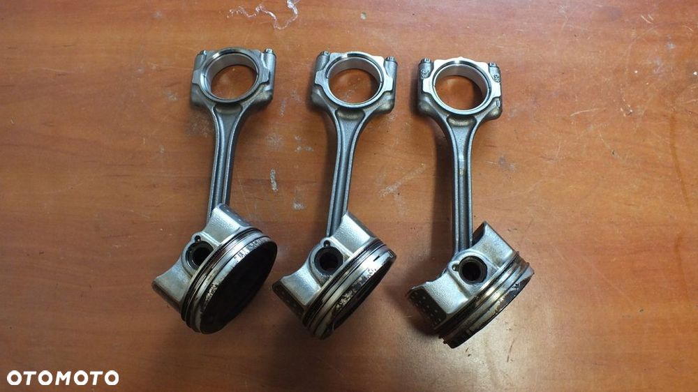 TŁOK  KORBOWÓD HONDA JAZZ 1.5 2017R SILNIK 5R1 - 1