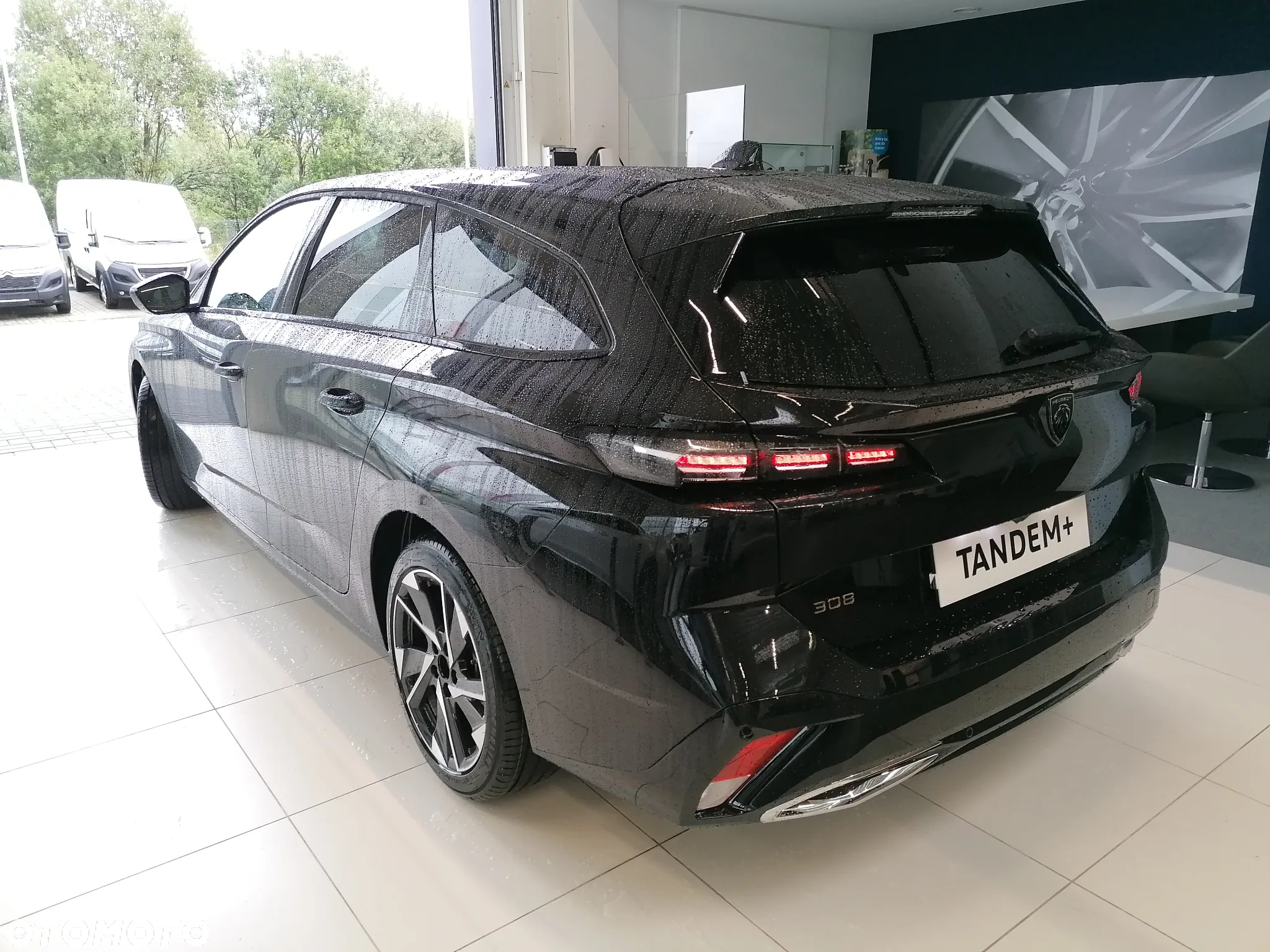 Peugeot 308 1.5 BlueHDi Allure S&S EAT8 - 8